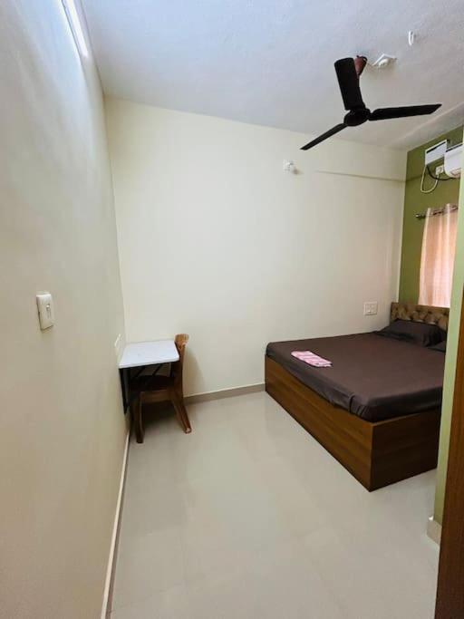 Sharvari Home Stay أودوبي المظهر الخارجي الصورة