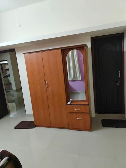 Sharvari Home Stay أودوبي المظهر الخارجي الصورة