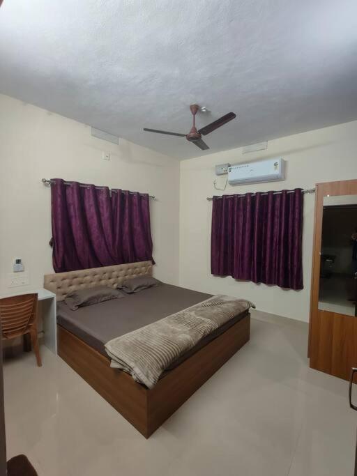 Sharvari Home Stay أودوبي المظهر الخارجي الصورة